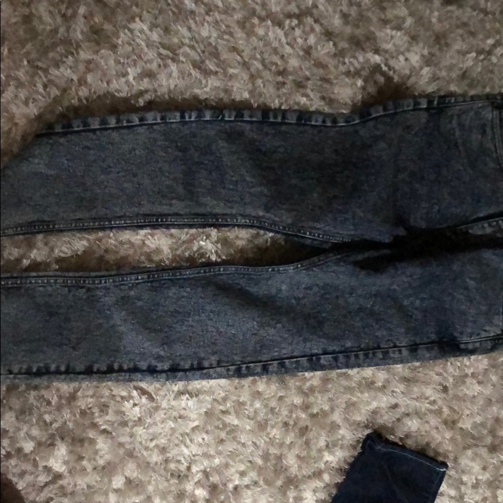 Washed denim - Picture 2 of 3